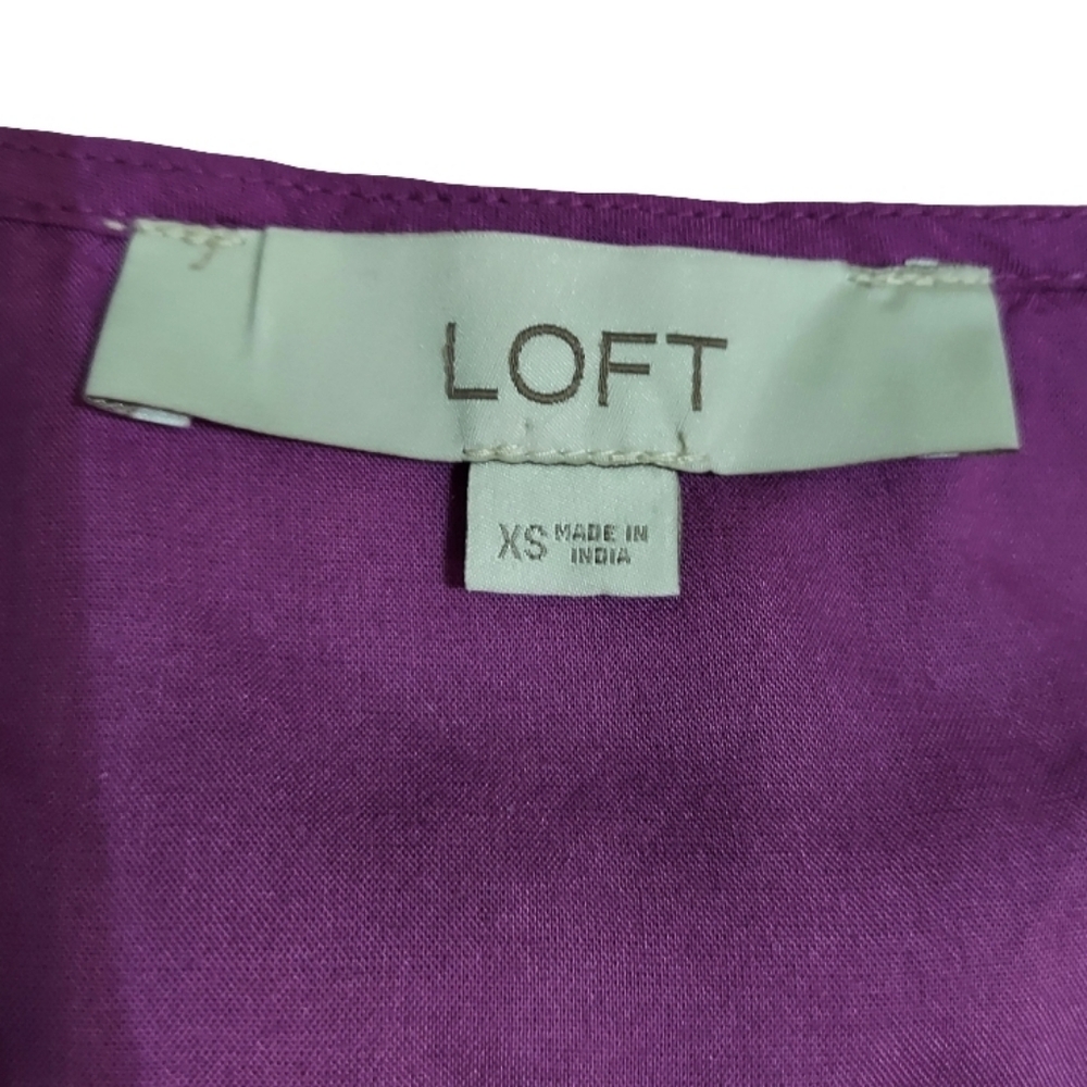 LOFT Floral Jacquard Keyhole Blouse In Violet - Picture 8 of 12